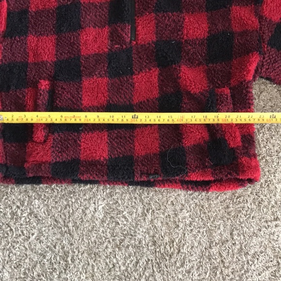 Cropped  buffalo check 1/4 zip Fleece - Picture 5 of 5